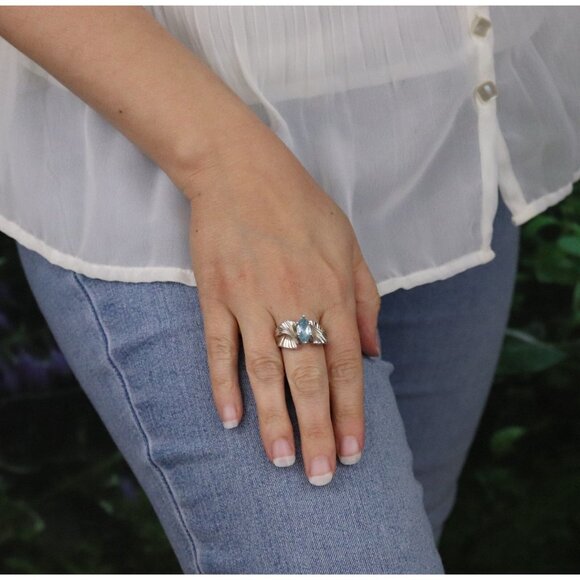 Sterling Silver Natural Blue Topaz Ring Size 8 - Picture 4 of 7